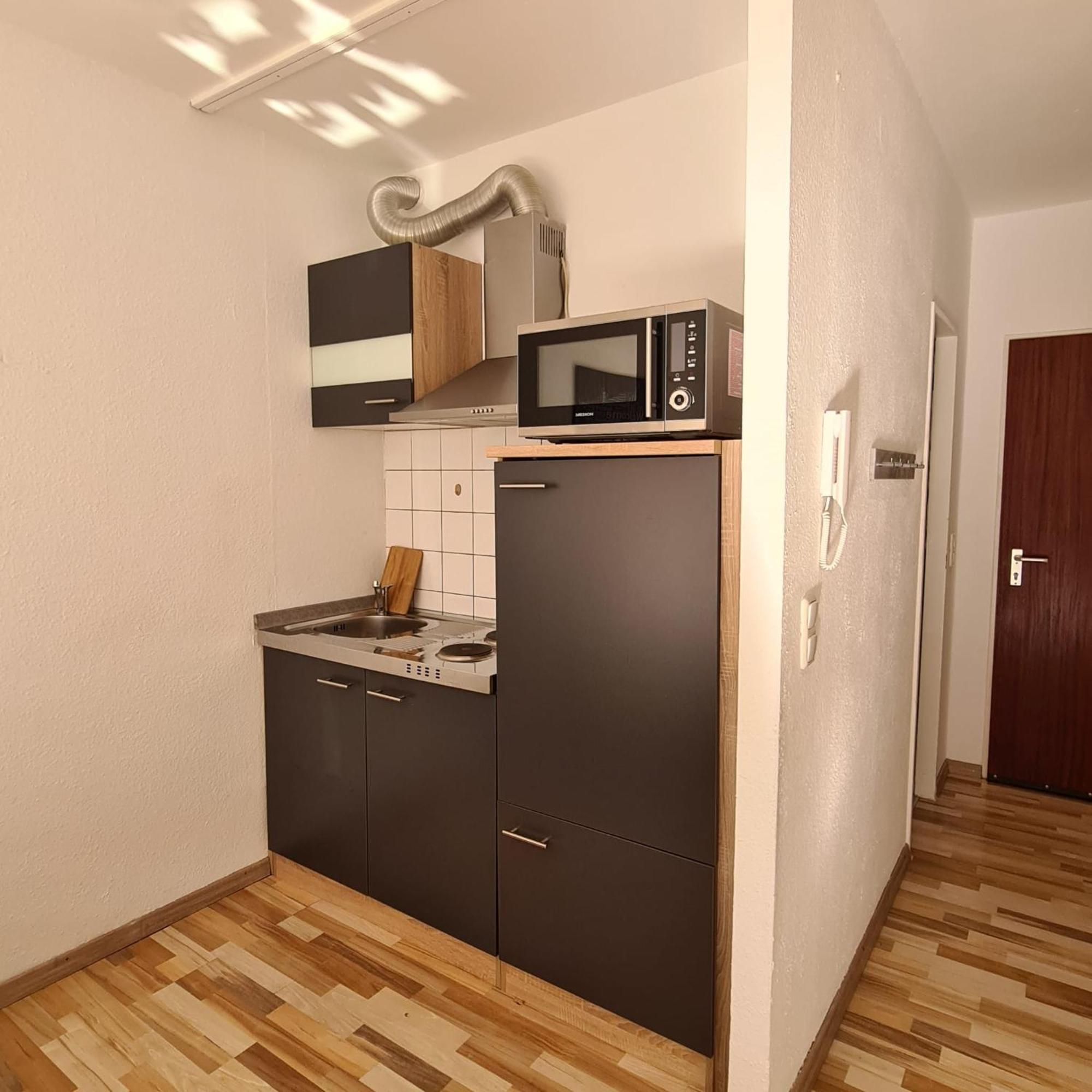 Zentrales Apartment Mit Balkon Und Parkplatz Trèves Extérieur photo